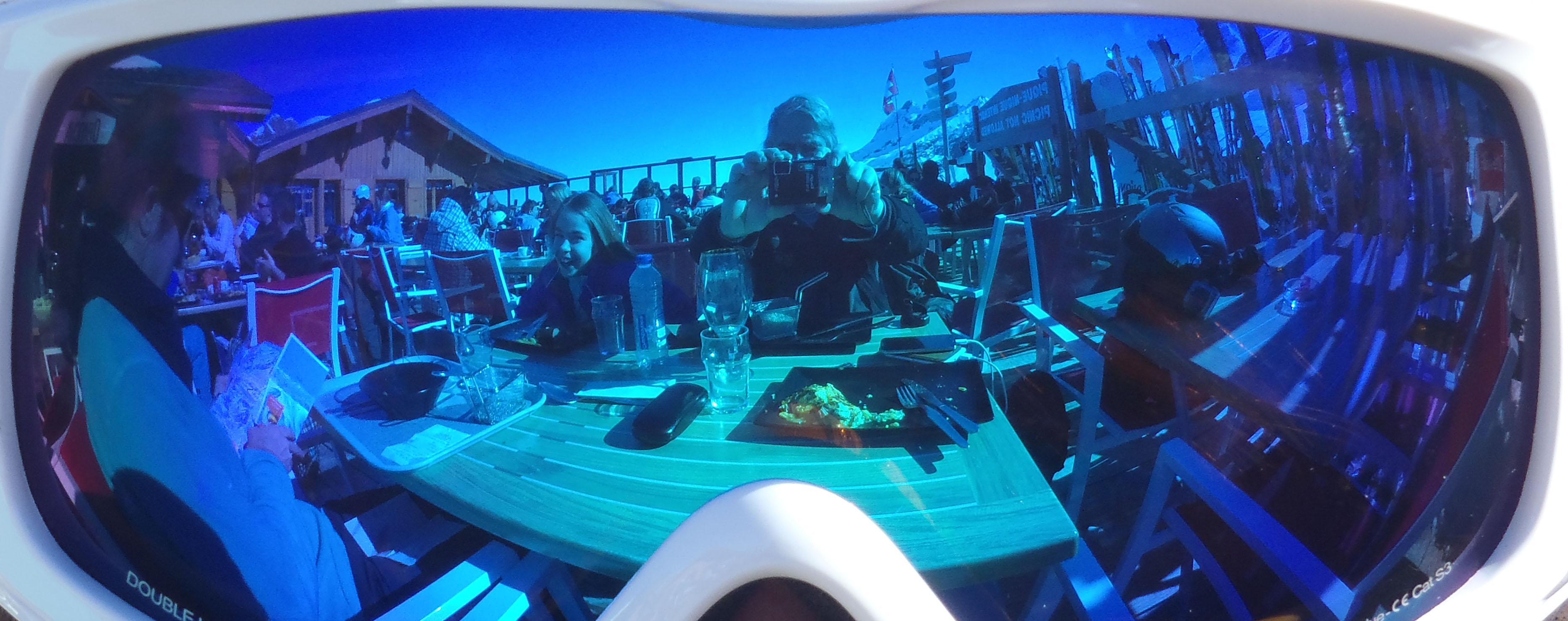 OLYMPUS DIGITAL CAMERA